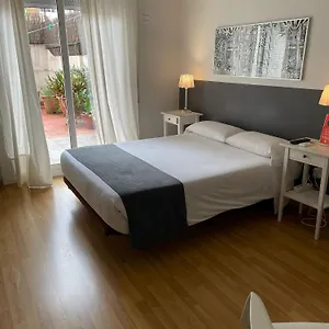 ** Pensión El Ninot España