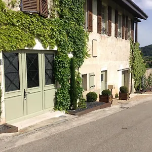 https://clos-de-mont-july-architecture-xviiie-au-coeur-de-la-nature.hotels-rhonealpes.com